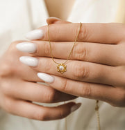 Dainty Tiny Pearl Choker