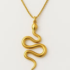 18K Gold Snake Pendant Necklace: Elegant Serpent Jewelry