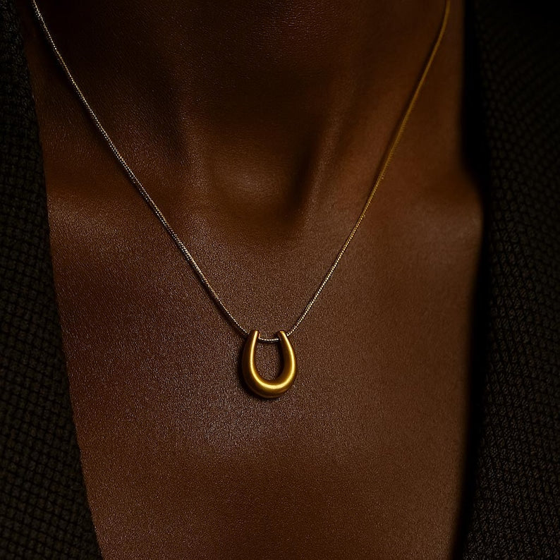 Modern Gold Horseshoe Necklace – 14k Gold Over