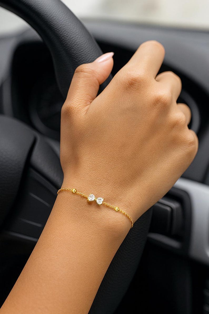 Minimalist Gold Bracelet • 18K Gold Plated Stainless Steel