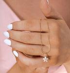 Minimalist Daisy Choker Necklace, Tiny Flower Chain Necklace, Daisy Chain Necklace, Tiny CZ Flower Necklace, CZ Cluster Floral Necklace