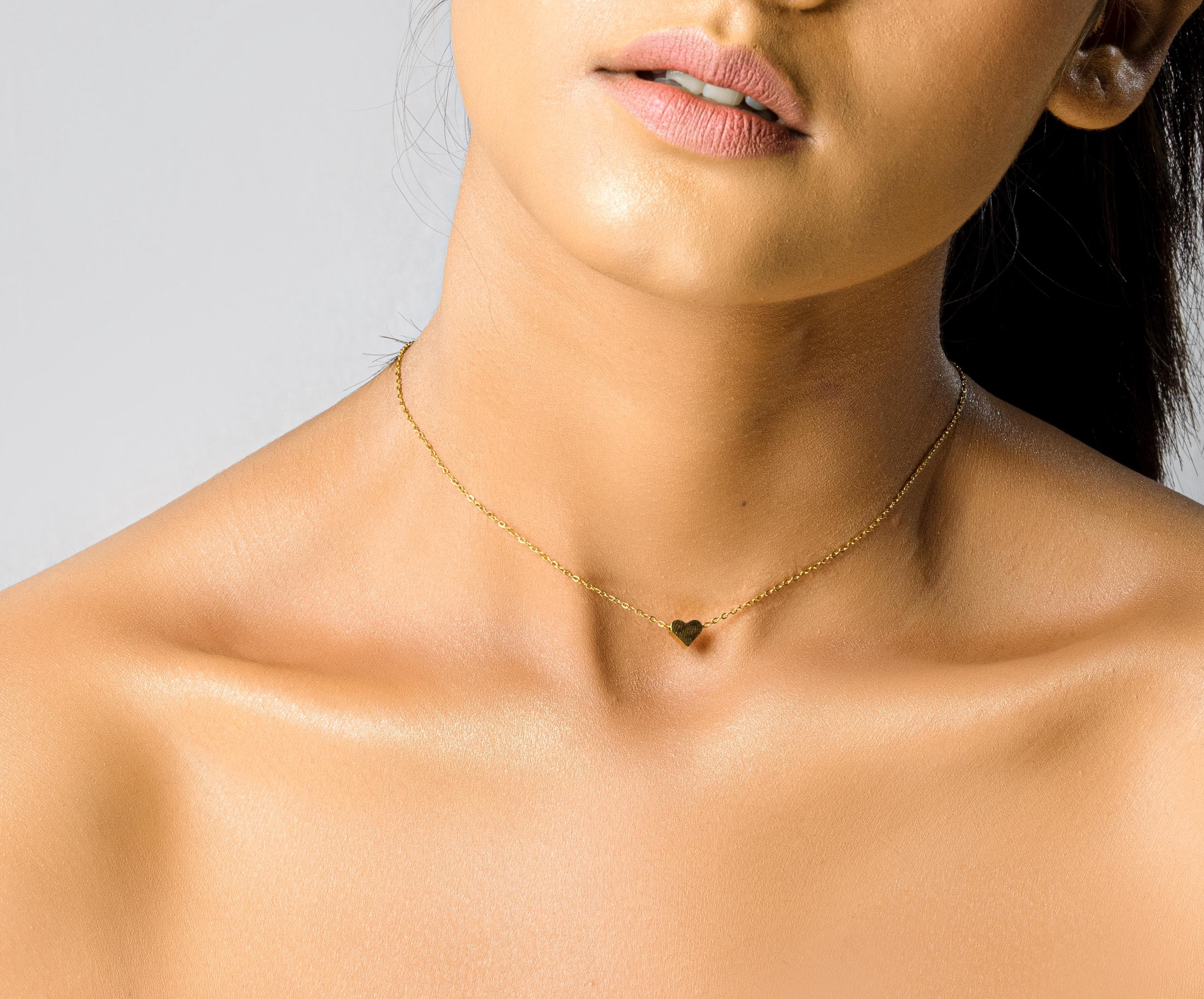 Dainty Heart Choker, Minimalist heart Jewelry, Tiny Heart Necklace, Heart small Love Necklace, Valentine's Day Gift, 14K Gold necklace