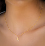 Moon Necklace Gold/RoseGold/Silver, Minimalist moon Necklace,  18K Gold Crescent Moon choker, Dainty Gold Moon Pendant