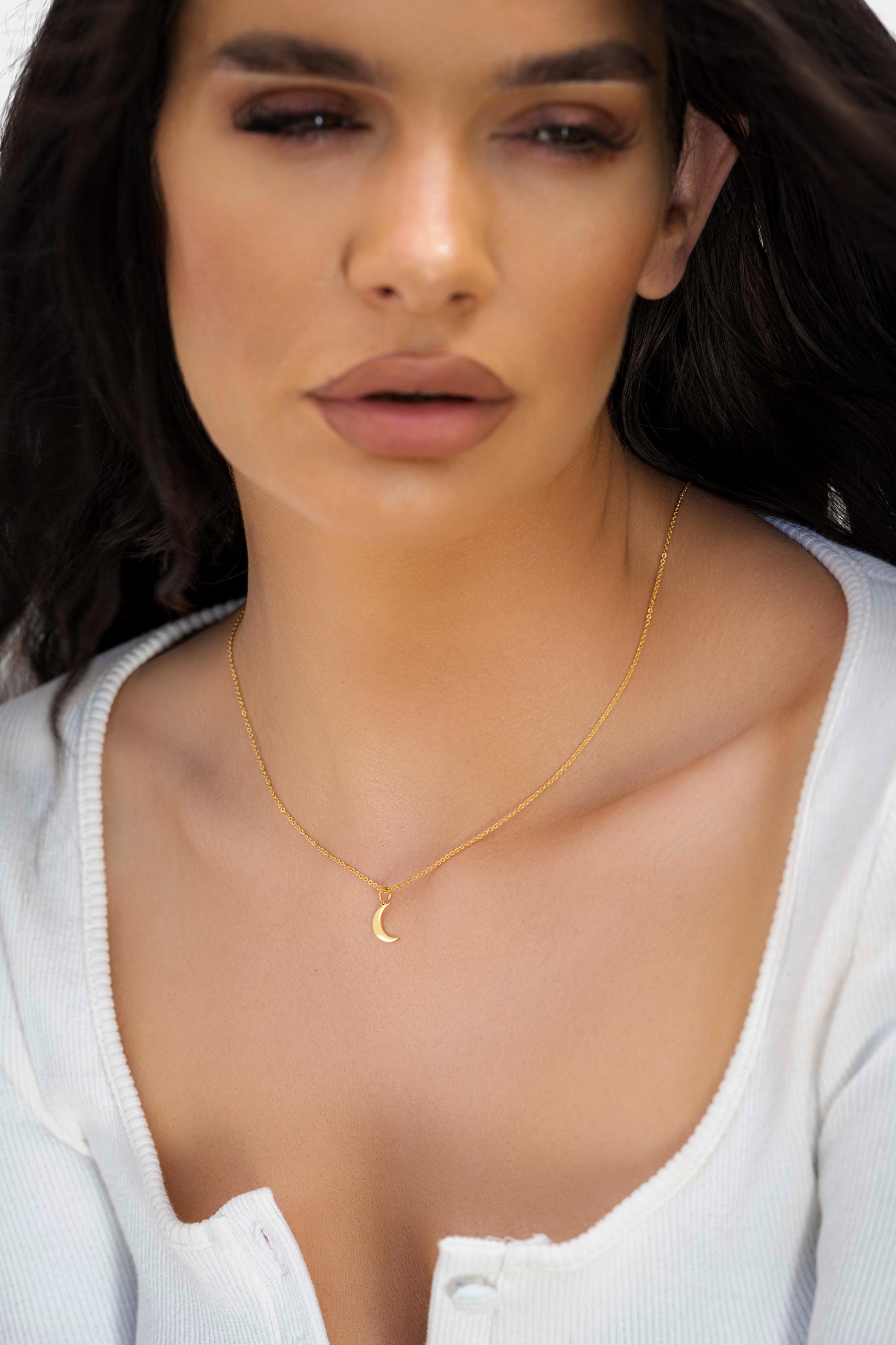 Dainty Moon Necklace, Tiny Necklace, Crescent Necklace, Delicate Moon Necklace, Layered Necklace, Space Jewellery, Crescent Moon Necklace