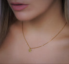 Minimalist Bee Necklace, Charming Bee Necklace, Delicate Gold Bee Pendant, Elegant Insect Pendant for Everyday Wear, Bee on Delicate Chain