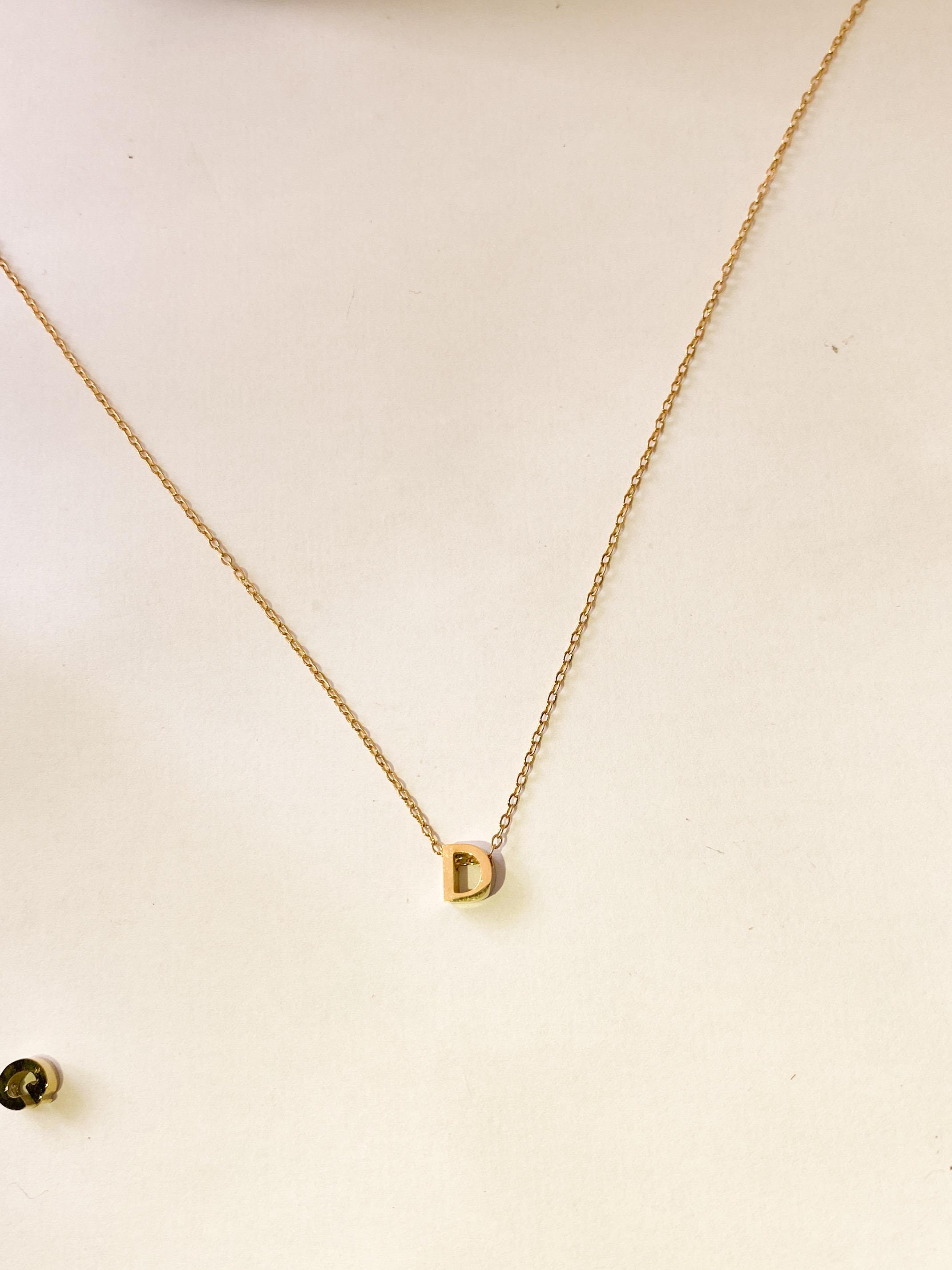 Minimalist Tiny Letter Necklace – Dainty Initial Pendant, Custom Alphabet Jewelry, Silver Choker Necklace, Personalized Gift for Her