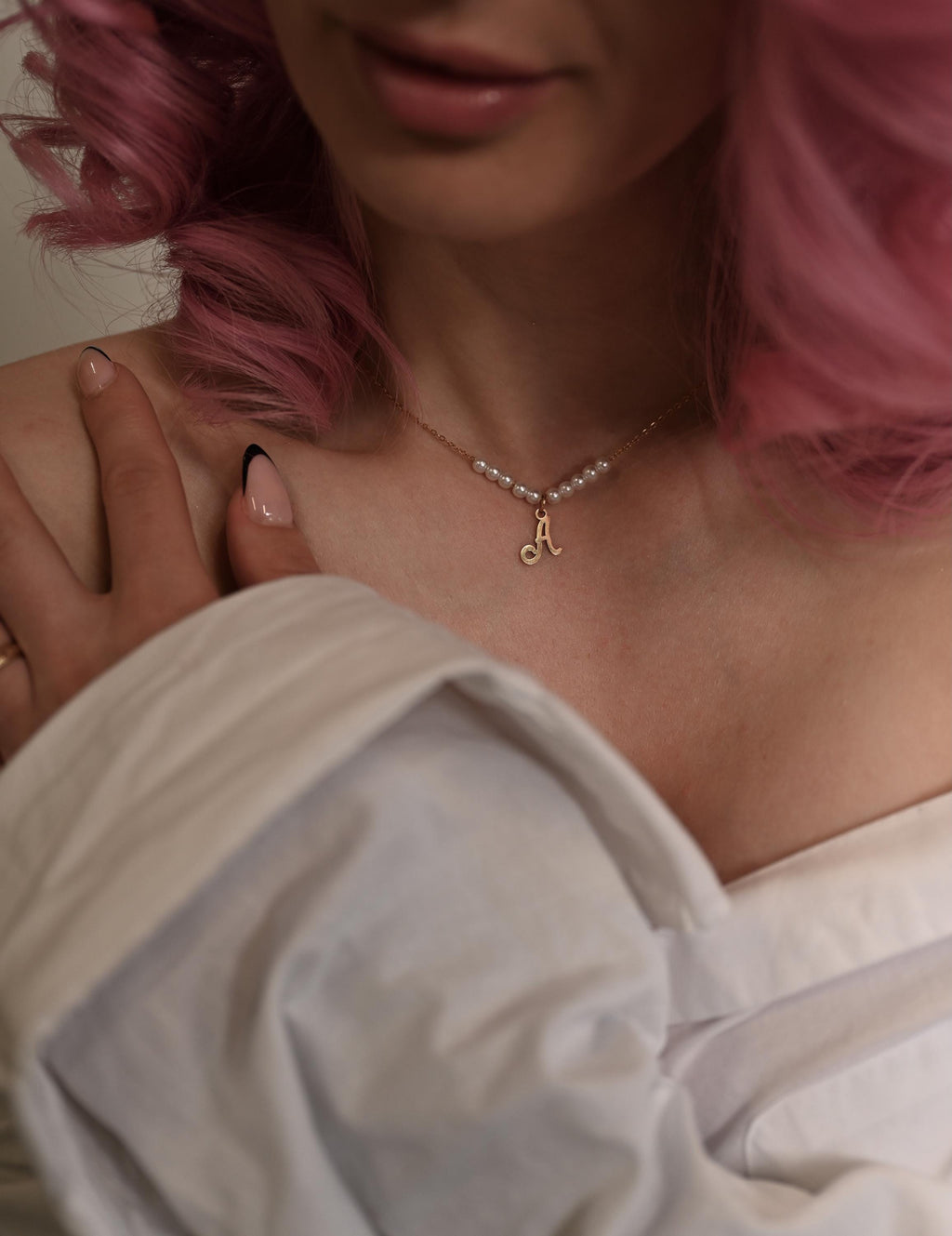 Personalized Letter Pendant Necklace with Pearl – Dainty Initial Necklace in Gold or Silver | Custom Gift for Her | Elegant Everyday Jewelry