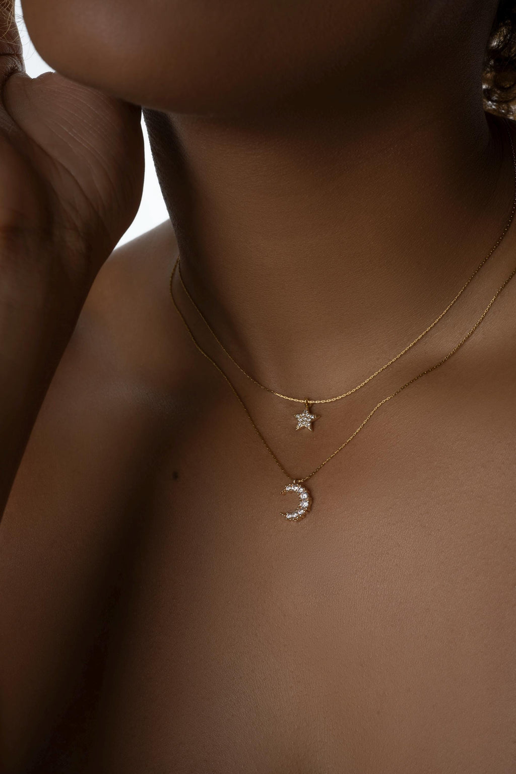 Layered Moon & Star Necklace Set – Dainty Gold Chain with Crystals – Gold Moon and Star Pendants with Crystals – Elegant Everyday Jewelry uk