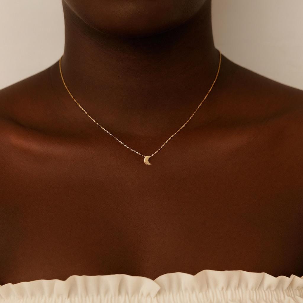 Minimalist Gold Crescent Moon Necklace – Dainty Moon Pendant, Tiny 6x8mm Charm, Everyday Jewelry, Gift for Her