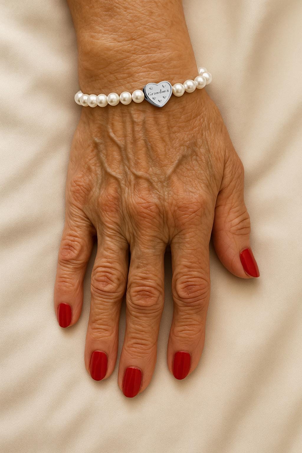 Genuine Freshwater Pearl Bracelet with Heart “Grandma” Pendant – Handmade Sterling Silver Plated Jewelry Gift Uk