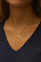 Four Leaf Clover Necklace – 18k Gold Plated on Stainless Steel | Lucky Charm Jewelry | Minimalist Everyday Necklace | Gift for Her Uk
