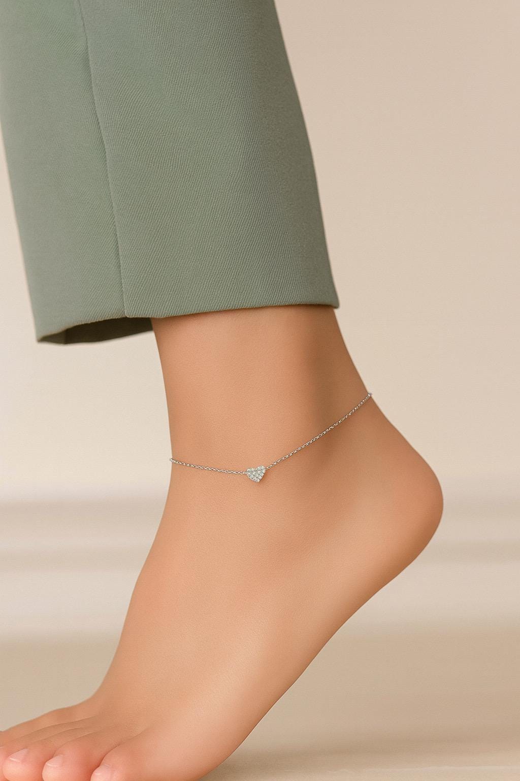 Dainty Heart Anklet – 14k Gold Plated or Silver | Minimalist Cable Chain